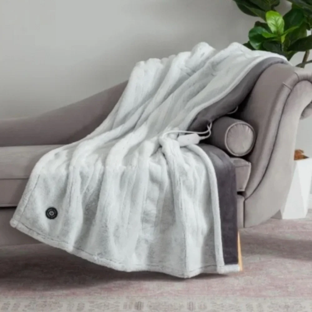 BERKSHIRE Heated Luxe Faux Fur Throw. Size: 50"x60" NWOT Final Sale - Picture 4 of 8